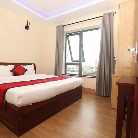 Stars Hotel Дананг Екстер'єр фото