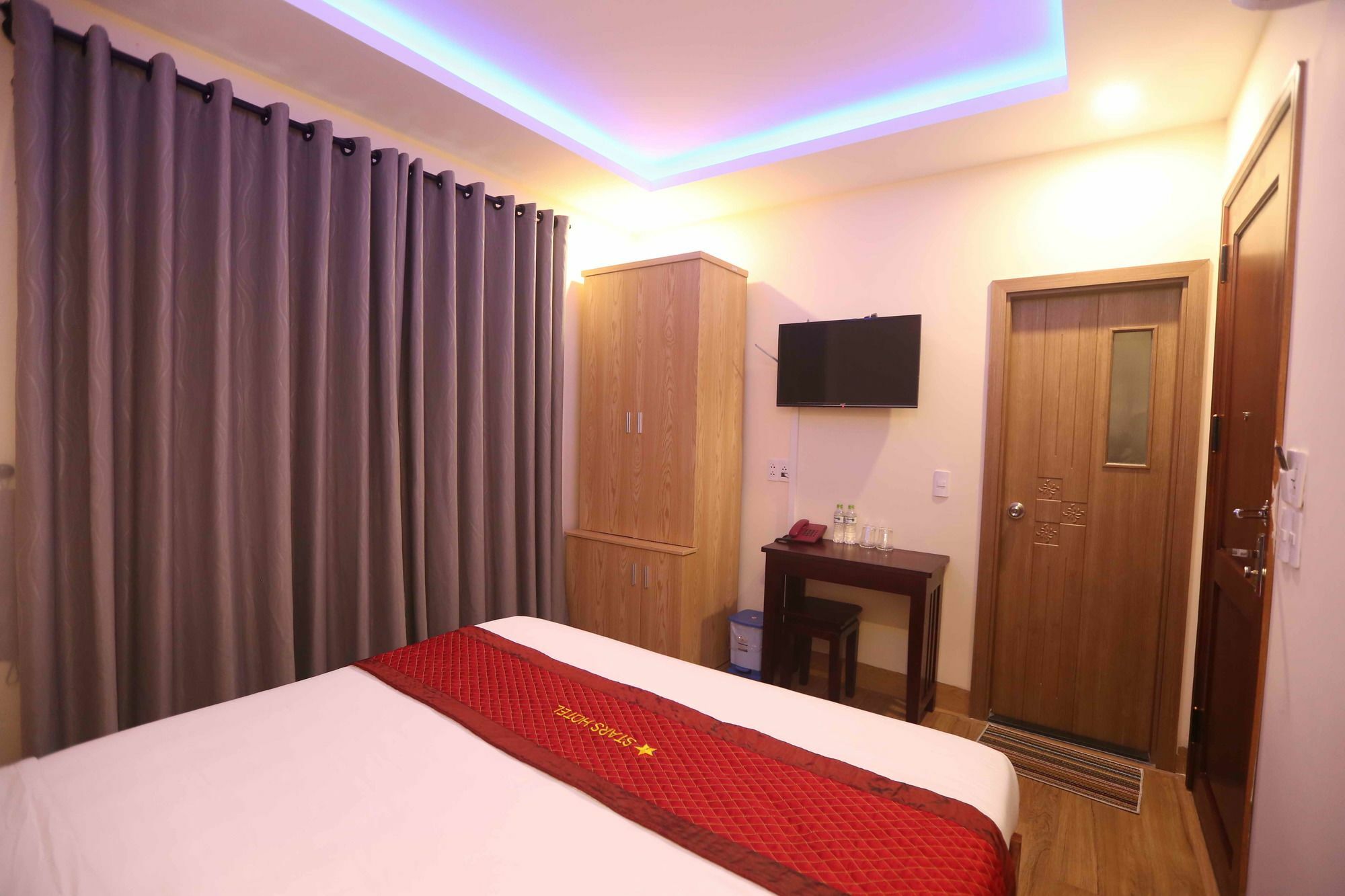 Stars Hotel Дананг Екстер'єр фото